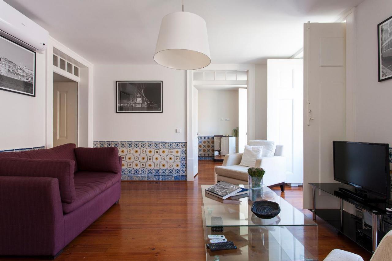 Correeiros Downtown Duplex & Deluxe Apartment Лиссабон Экстерьер фото