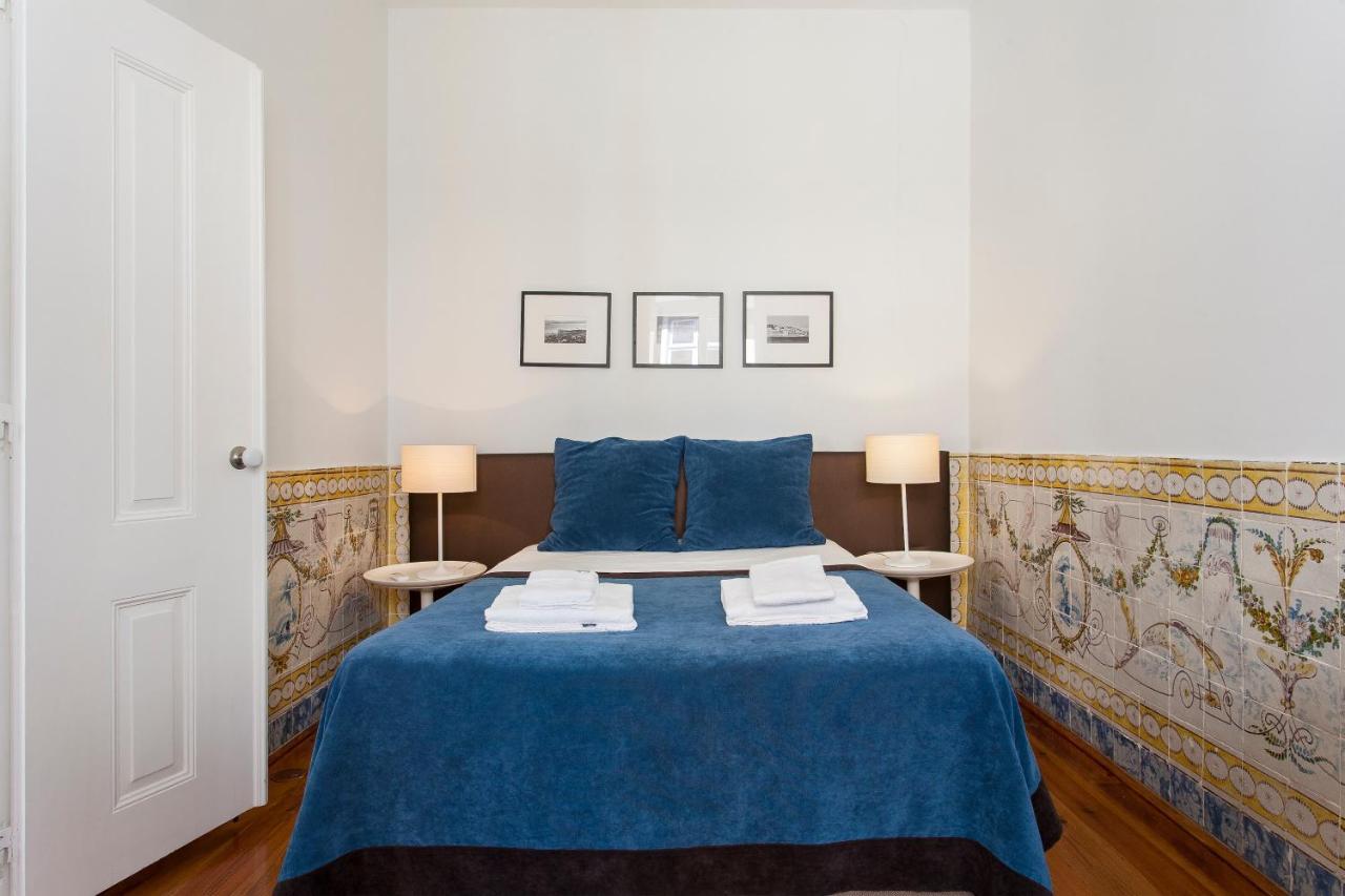 Correeiros Downtown Duplex & Deluxe Apartment Лиссабон Экстерьер фото